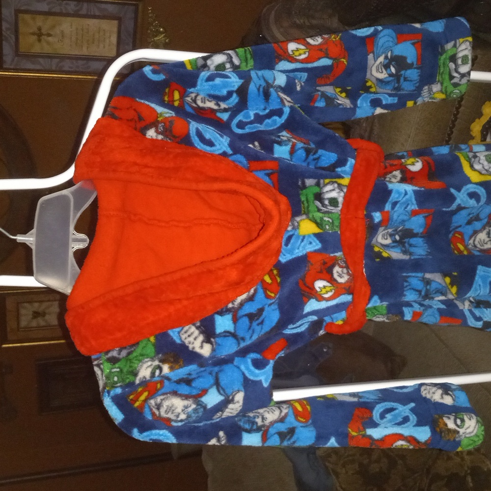 BOYS DC COMICS ROBE - Picture 3 of 4